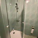凯泽旅馆 招待所 *